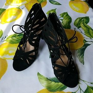 🎉Christian Siroano Black Heels🎉